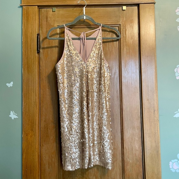 Pink sequin dress - Picture 6 of 9